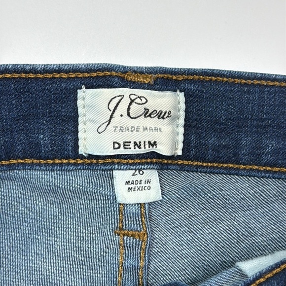 J.Crew Rolled Cuff Denim Shorts Size 26 - Picture 6 of 9